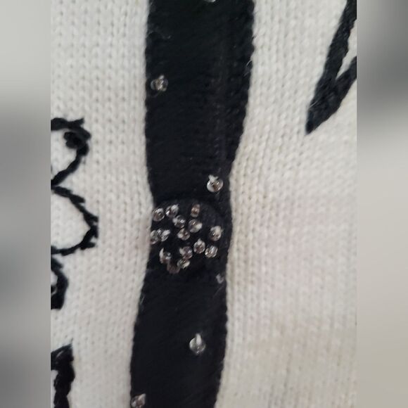 Storybook Knits Black And White V-neck Cardigan Sweater Size M - Picture 4 of 9